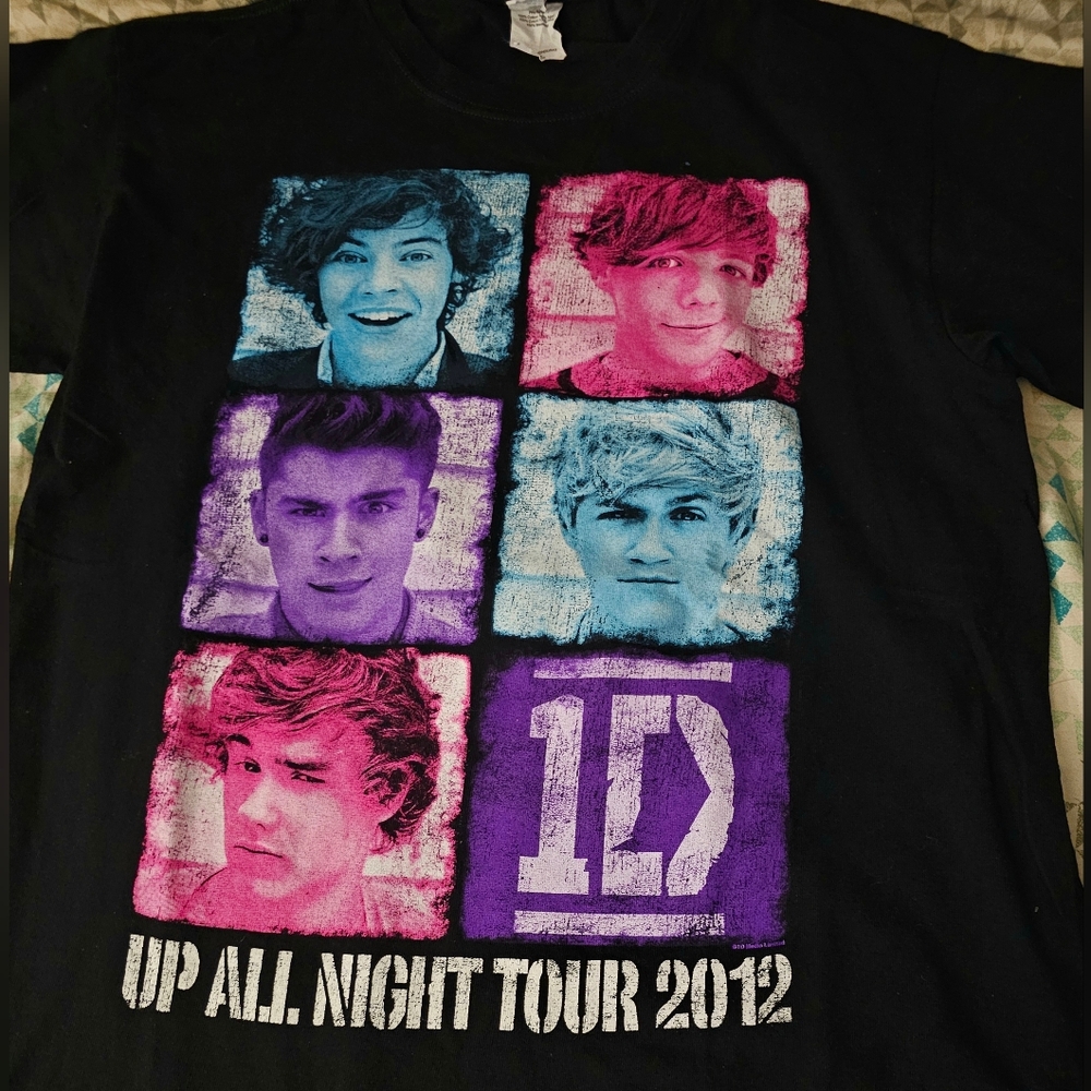 One Direction 1D 2012 Official Up All Night Tour Shirt Size Medium